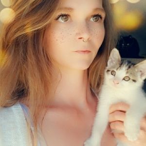 Meet your Posher, Brandy